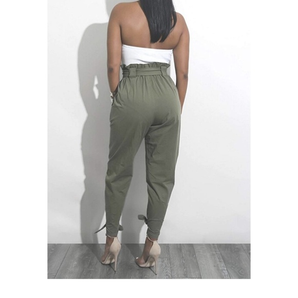 High Waisted Camo Pants - Picture 2 of 3